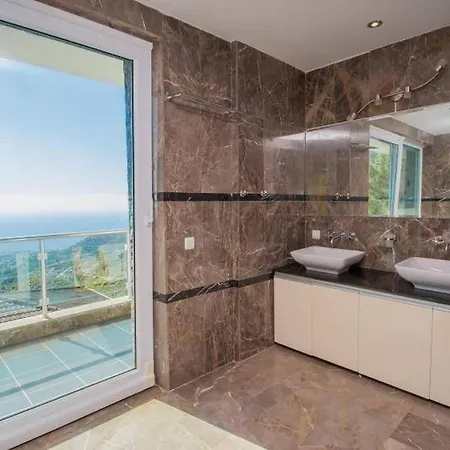 فيلة White Village With Jacuzzi And Private Pool