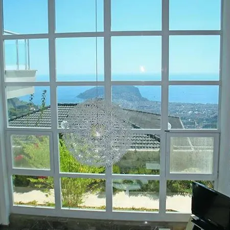 White Village With Jacuzzi And Private Pool * ألانيا